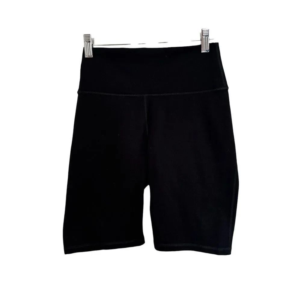 Fabletics Women's Black Bike Shorts EUC